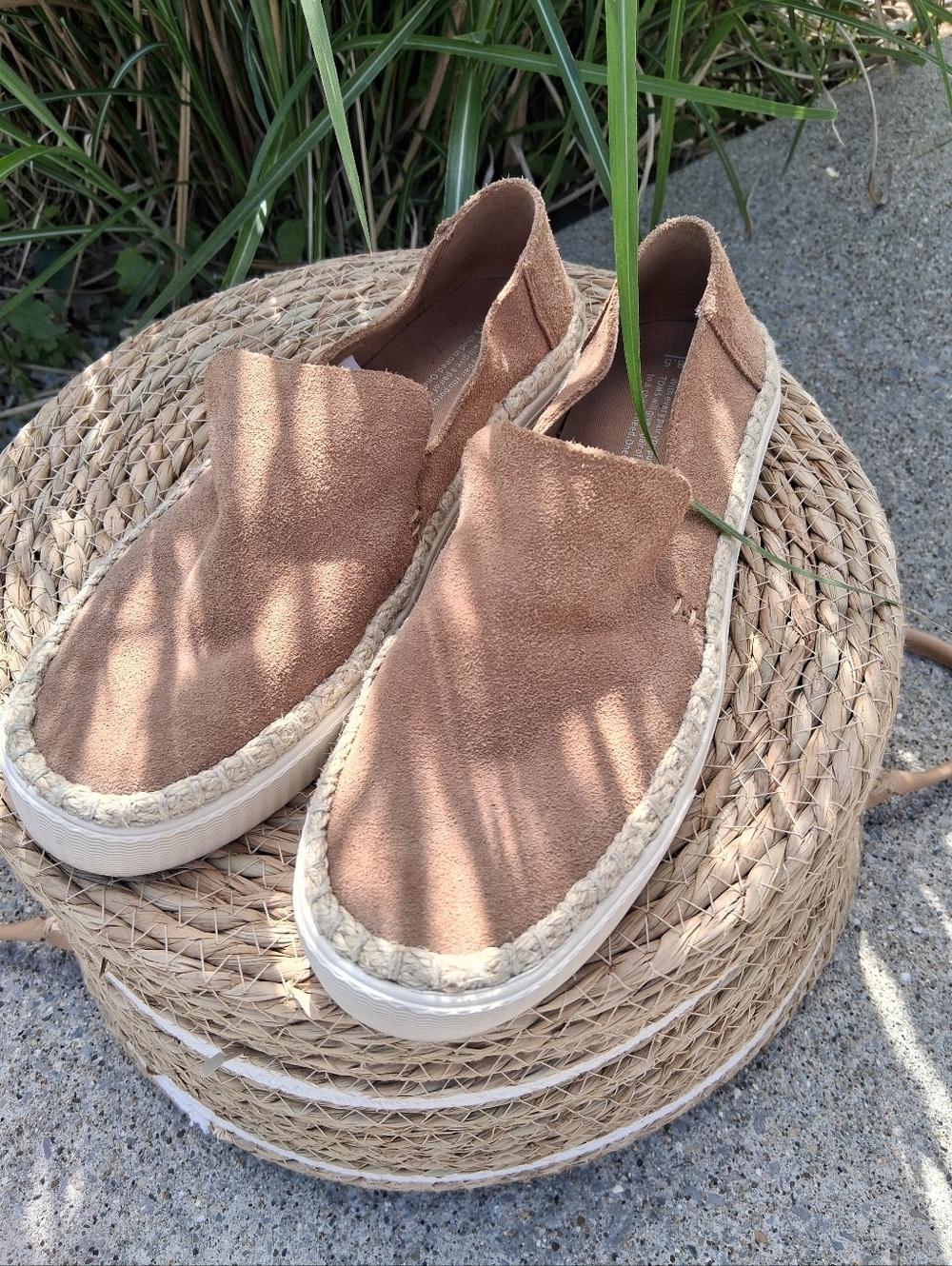 Toms Suede Espadrille Slip-On Sneakers in Light Brown.  Used